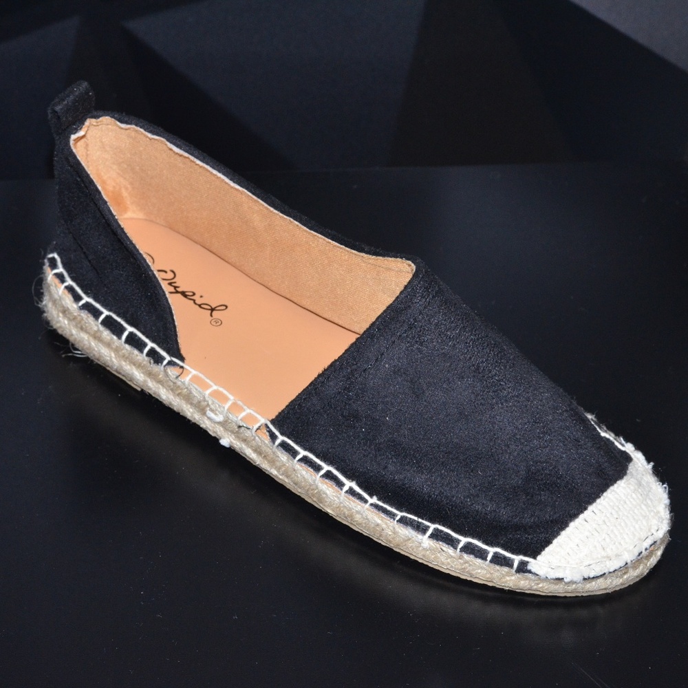 Black Elmore Flats